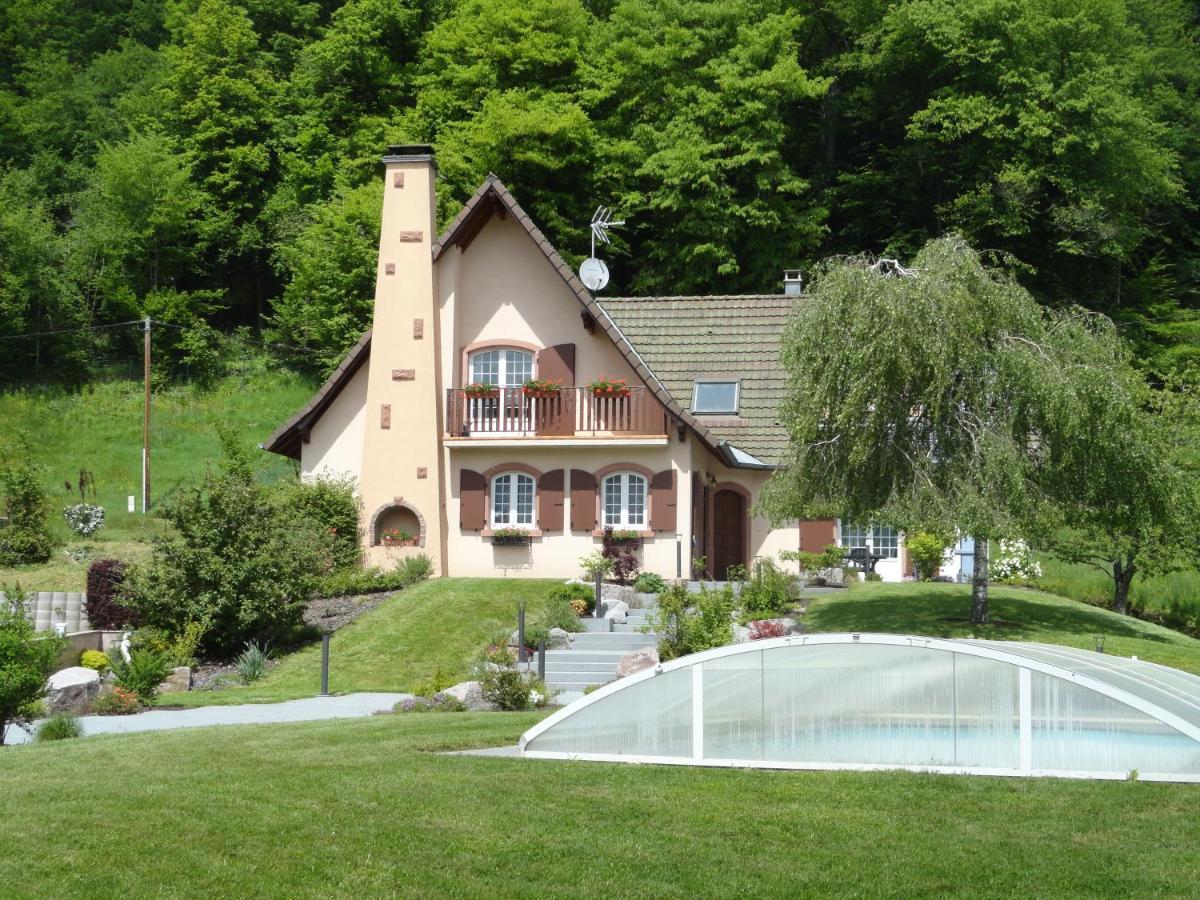 Gite La Danse Des Biches Ranspach Exterior photo